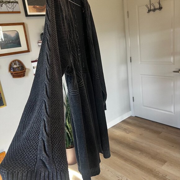 TORRID Dark Grey Washed Black Cotton Knit Long Cardigan - Size 4 - Picture 4 of 8